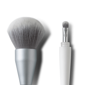 2-in-1 Makeup Brush A Model