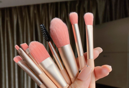 Morandi Color Matching Makeup Brush 8 Pcs Set Foundation Eye Shadow Blush Brush (Color: pink)